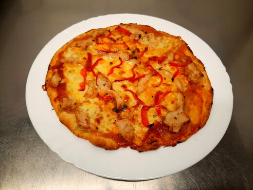 Hotová domácí pizza