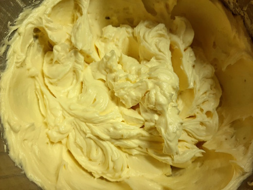 Hotový vanilkový krém