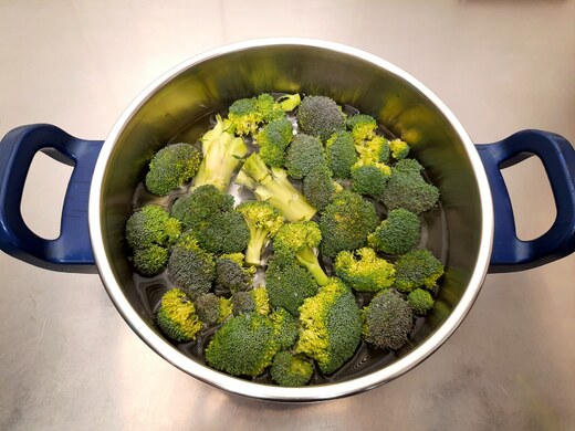 Vaření brokolice
